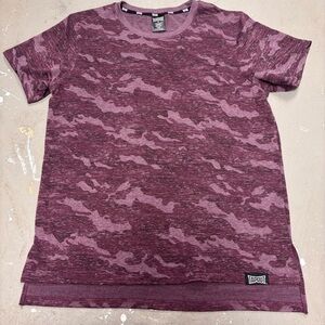 Tapout Shirt Men Medium Purple Camo Slim Fit MMA UFC Cage Fighting Crewneck Y2K